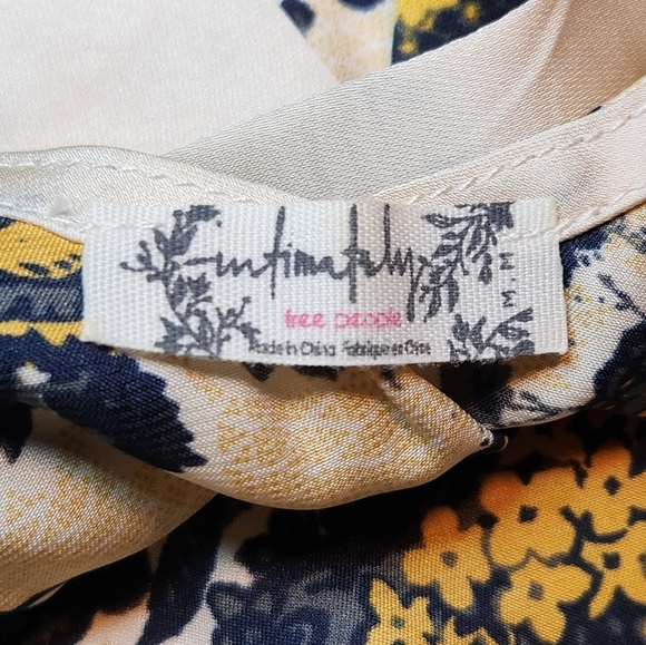 Intimately Free People Floral Beige Tea Combo V Neck Tank Blouse Camisole Size M - Picture 3 of 10